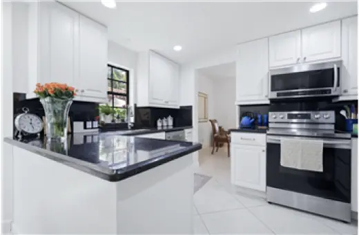 Propiedad en alquiler con 4 habitaciones y 2.5 baños en Boca Ratón