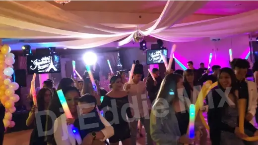 LO MEJOR PARA TU EVENTO DJEDDI