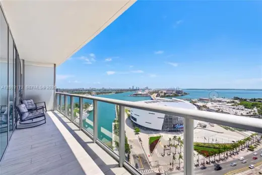 Propiedad en alquiler con 2 habitaciones y 2 baños en Miami