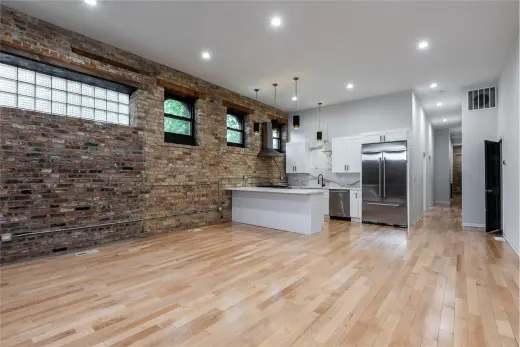 Propiedad en alquiler con 5 habitaciones y 5 baños en Chicago