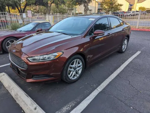 2016 Ford Fusion SE