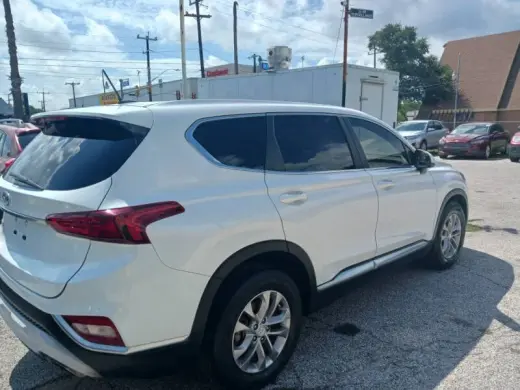 2019 Hyundai Santa Fe SE 2.4L