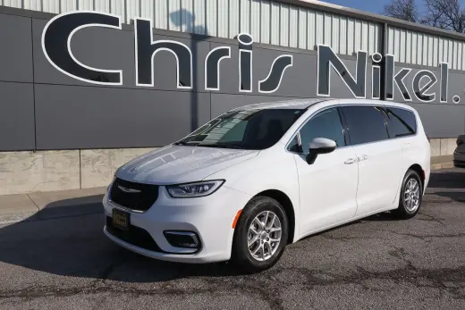 2023 Chrysler Pacifica Touring L FWD