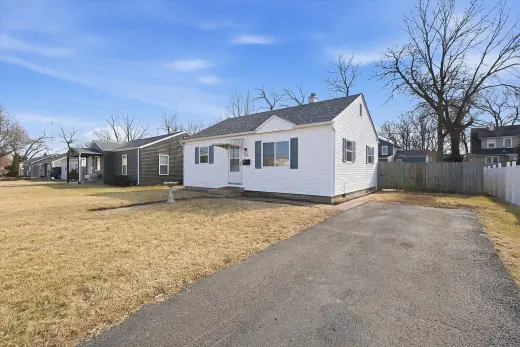 Propiedad en alquiler con 2 habitaciones y 1 baño en Aurora