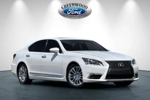 Lexus LS 460 2017 4dr Sedan