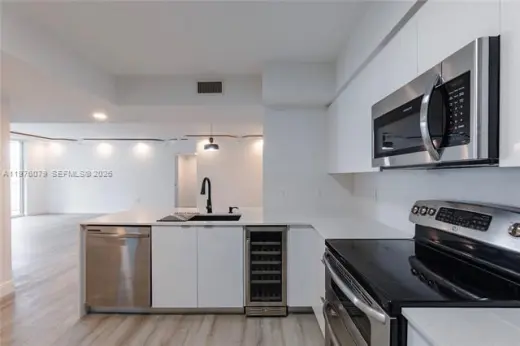 Propiedad en alquiler con 3 habitaciones y 2 baños en Miami