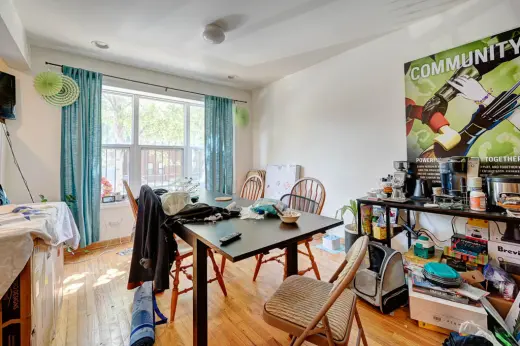 Propiedad en alquiler con 4 habitaciones y 3 baños en Chicago