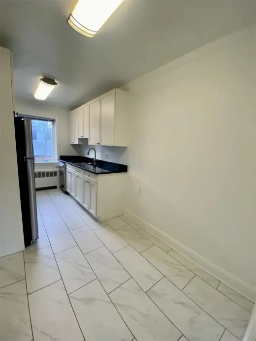 Propiedad en alquiler con 1 dormitorio y 1 baño en Brookline