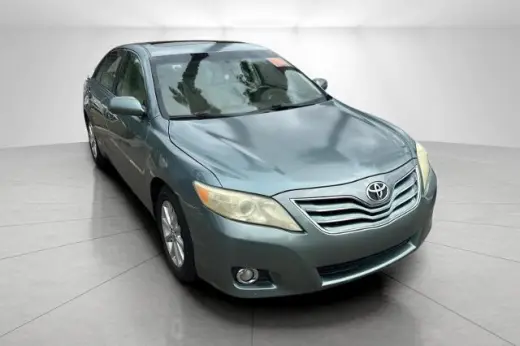 Toyota Camry 2011 SE 4dr Sedan 6M