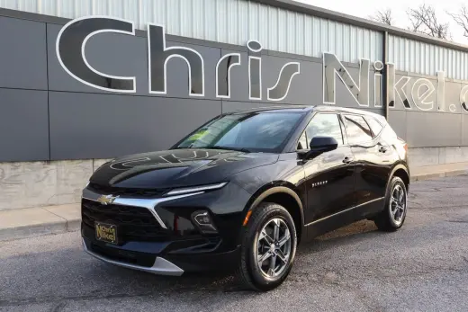 2025 Chevrolet Blazer FWD 4dr LT w/2LT