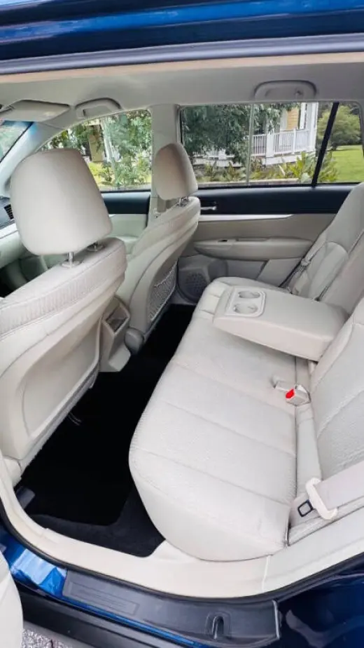 2011 Subaru Outback 2.5i Premium