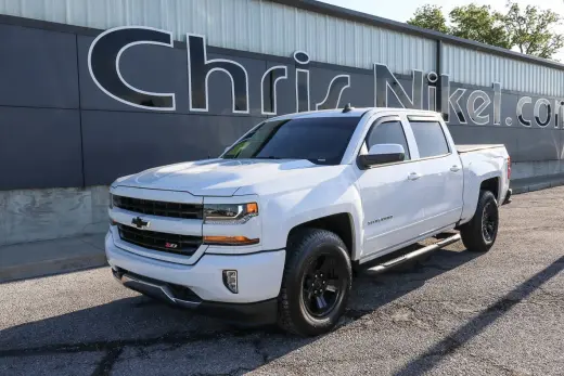2018 Chevrolet Silverado 1500 4WD Crew Cab 143.5 LT w/2LT