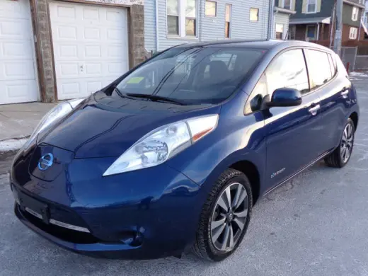 2017 Nissan LEAF SV