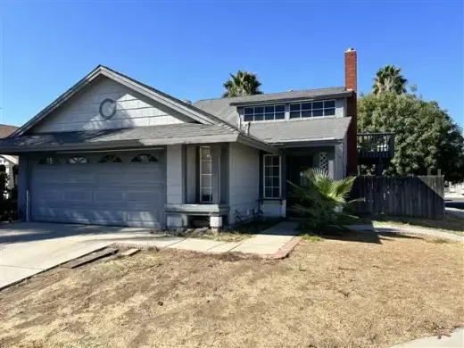 3 Bed 2 Bath + Loft
