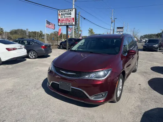 2019 Chrysler Pacifica Touring L