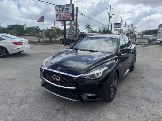 2017 Infiniti QX30 Premium