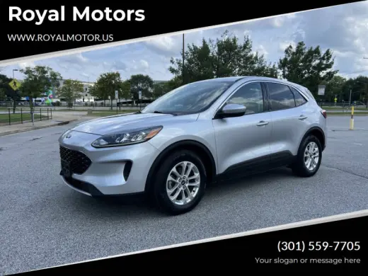 2020 Ford Escape SE