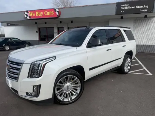 2016 Cadillac Escalade
Platinum