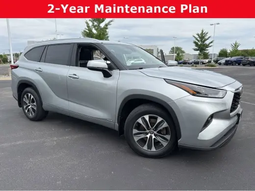 Silver Certified2022 Toyota Highlander Hybrid XLE