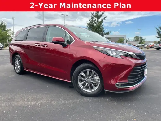 Gold Certified2024 Toyota Sienna XLE