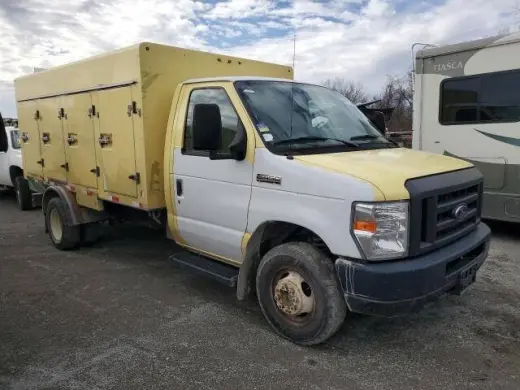 2019 Ford E-Series E-450 SD