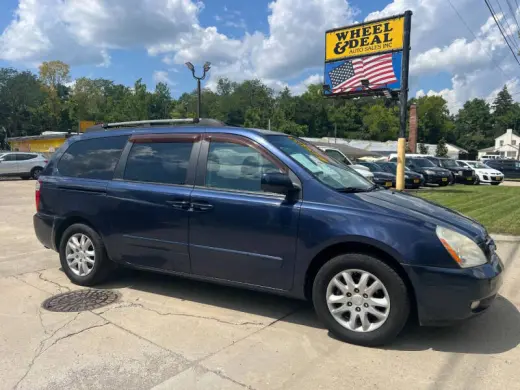 2008 Kia Sedona LX