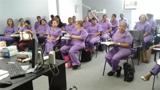 CURSOS DE HOME ATENDAN ESPANOS