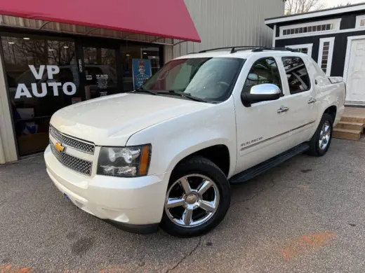 2013 Chevrolet Avalanche LTZ Black Diamond