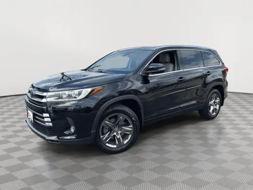 Silver Certified 2019 Toyota Highlander Limited Platinum