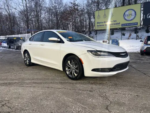 2015 Chrysler 200 S