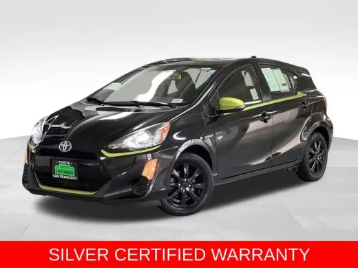 2016 Toyota Prius c Persona Series
