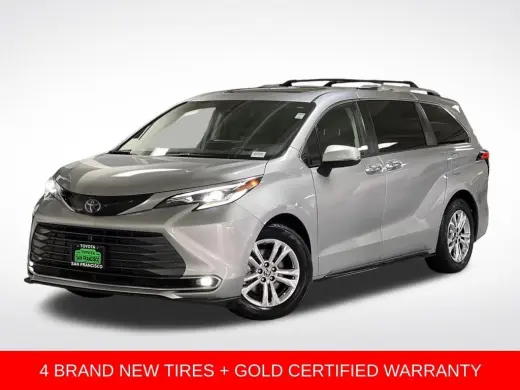 Gold Certified2022 Toyota Sienna Platinum 7 Passenger