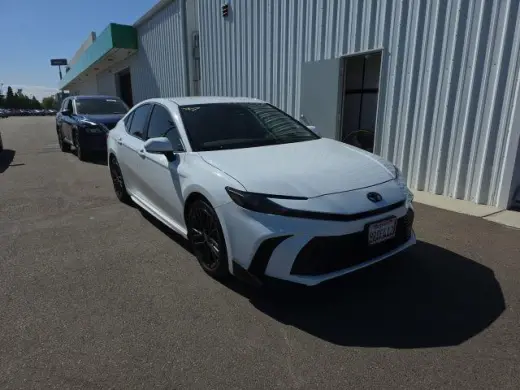 Toyota Camry 2025 SE 4dr Sedan