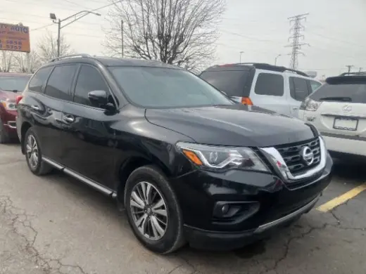 2018 Nissan Pathfinder SV