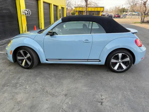 2013 Volkswagen Beetle Convertible