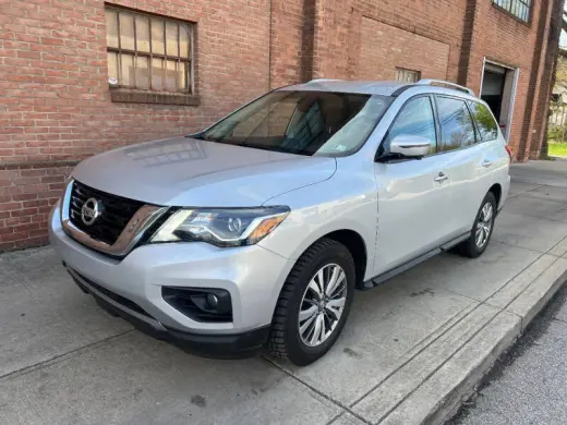 2020 Nissan Pathfinder SL