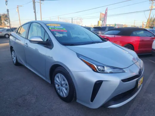 2019 Toyota Prius L Eco