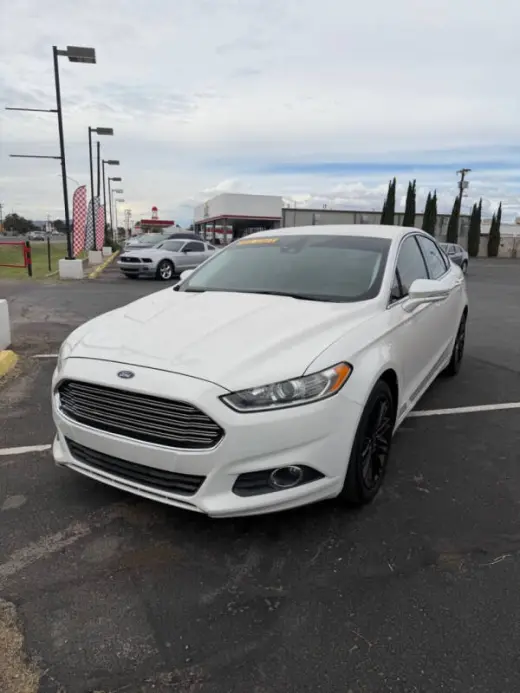 2014 Ford Fusion SE