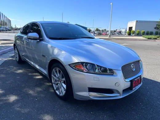 2015 Jaguar XF 2.0T Premium