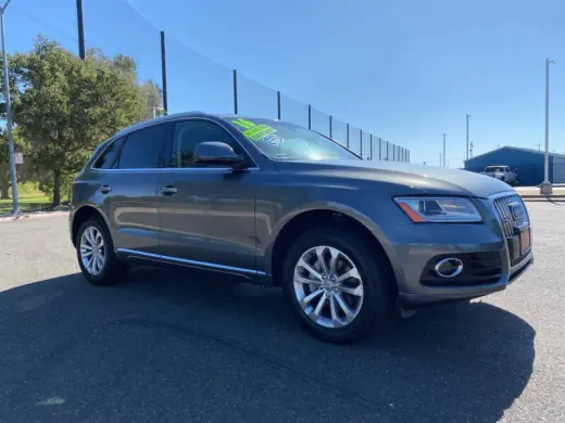 2016 Audi Q5 2.0T quattro Premium Plus