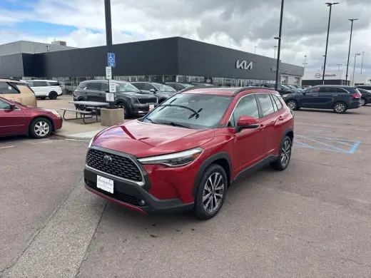 2023 Toyota Corolla Cross XLE
