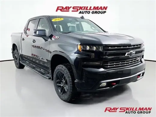 Chevrolet Silverado 1500 2021 4x4 LT Trail Boss 4 puertas Cabina Doble 5.8 pies. SB