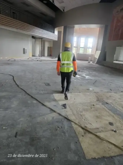 DEMO Laborers HASTA $24/HORA