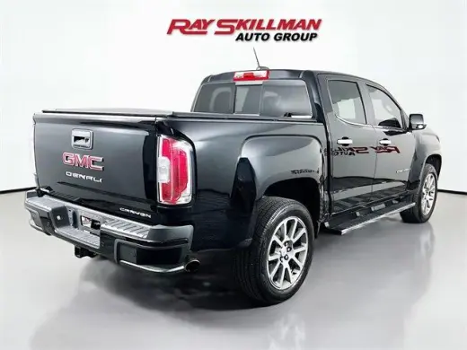 GMC Canyon 2021 4x4 Denali 4dr Crew Cab 5 ft. SB