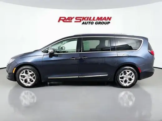 Chrysler Pacifica 2019 Limited 4dr Mini-Van