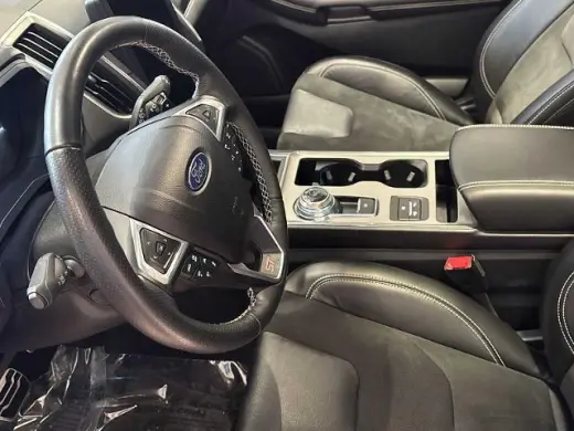 Ford Edge 2022 AWD ST 4dr Crossover