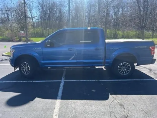 Ford F-150 2018 4x4 XLT 4dr SuperCrew 5.5 ft. SB