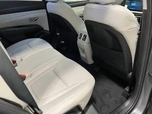 Hyundai TUCSON 2025 AWD Limited SUV de 4 puertas
