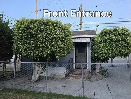 1BED 1BA HOUSE FOR RENT IN LA