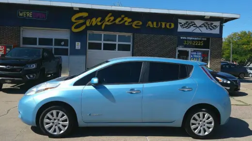 2015 Nissan LEAF S